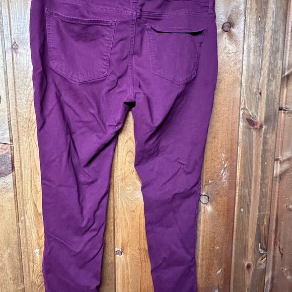 Express Mid-Rise Ankle Legging - Picture 3 of 6